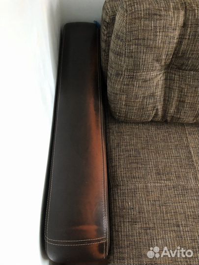 Диван угловой