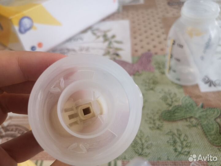 Молокоотсос medela swing соска medela calma