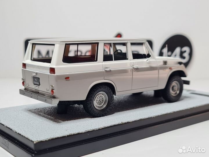 Модель MK 1/43 Toyota Land Cruiser, Серый