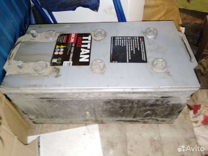 Аккумулятор titan max 225ah 1300e