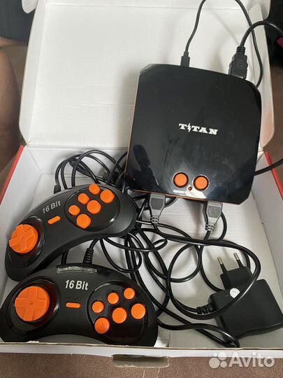 Игровая приставка titan