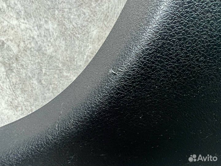 Обшивка центральной стойки правая Renault Logan 2