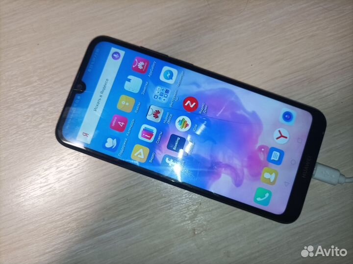 HUAWEI Y6 (2019), 2/32 ГБ