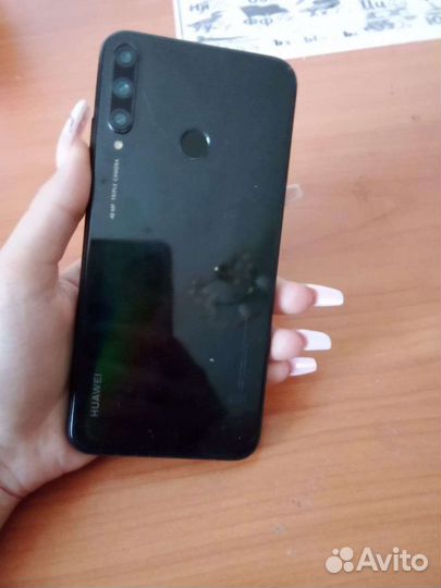Телефон Huawei p40 lite e