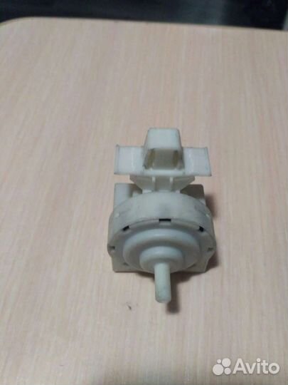 Пресостат стиральной машины Indesit