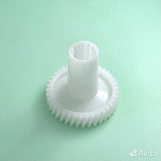 Шестерня мясорубки Redmond