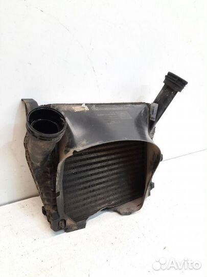 Интеркулер правый Porsche Cayenne 958 3.0 дизель