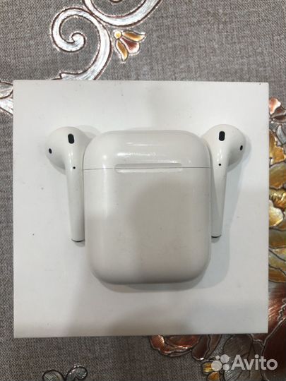 Airpods 1