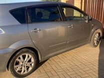 Toyota Corolla Verso 1.8 MT, 2008, 300 000 км, с пробегом, цена 850 000 руб.