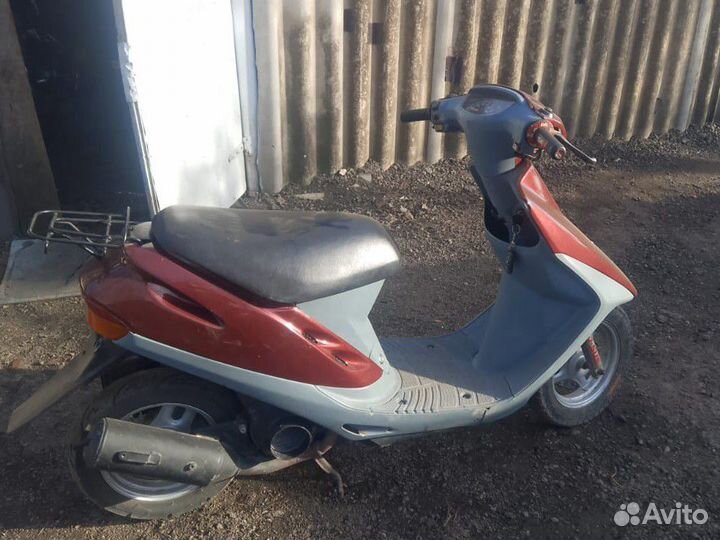 Мопед Honda Dio 27