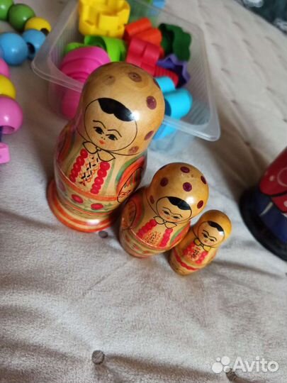 Развивающие игрушки для малышей