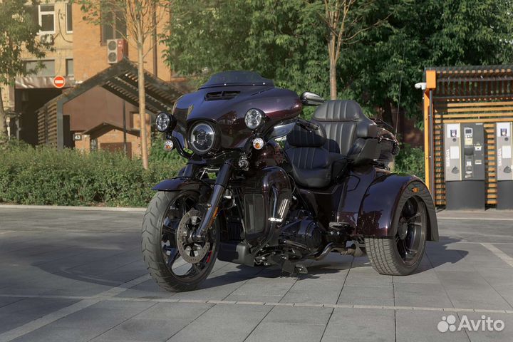 CVO Tri Glide Ultra