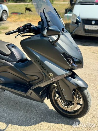 Yamaha T-max530