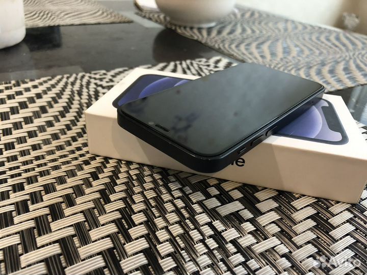 iPhone 12 mini, 64 ГБ