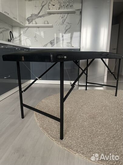 Массажный стол