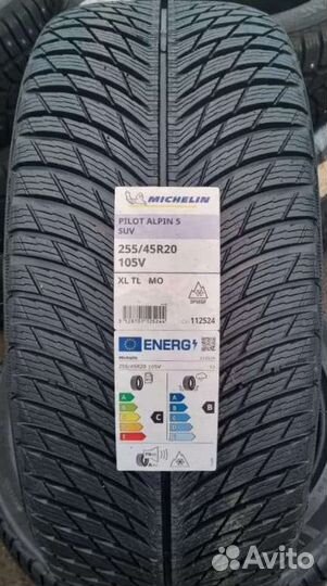 Michelin Pilot Alpin 5 SUV 285/45 R20 112V