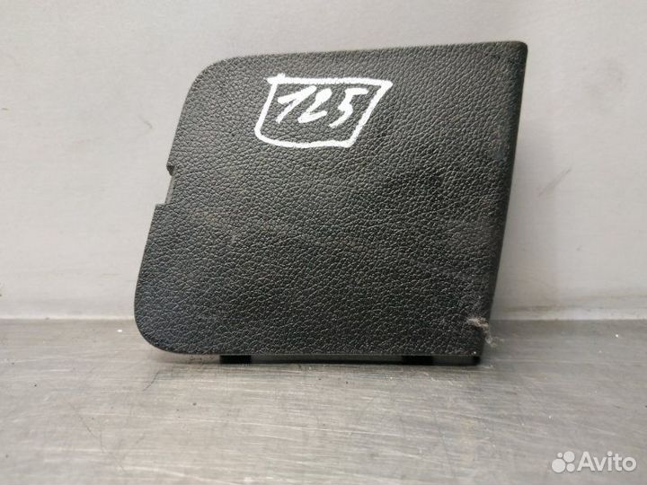 Заглушка задняя левая Kia Rio X X-Line FB G4FG 1.6