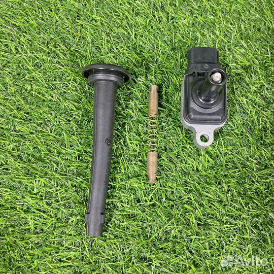 Катушка зажигания Ниссан Ноут Е11 HR16