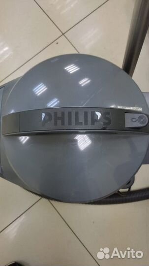 Моющий пылесос Philips Triathlon 2000