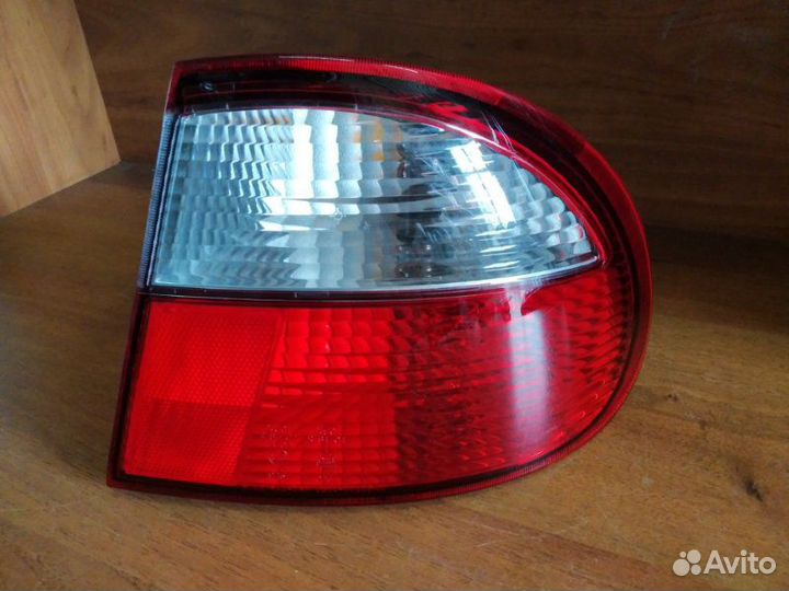 Фонарь задний правый Daewoo Lanos 2005 - 2009