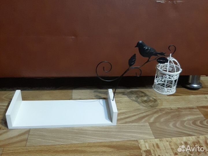 Полочка настенная