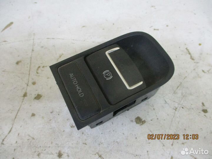 Кнопка стояночного тормоза Фольксваген Тигуан