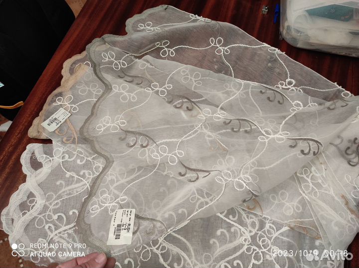 Ткань вышивка на органзе отрезы 3 шт