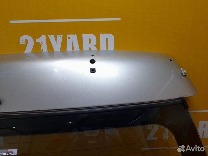 Дверь багажника Toyota Lite Ace/ Noah/Town Ace/ Noah