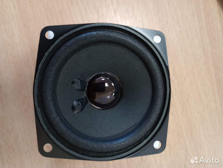 Динамик широкополосный Visaton FR 7/4