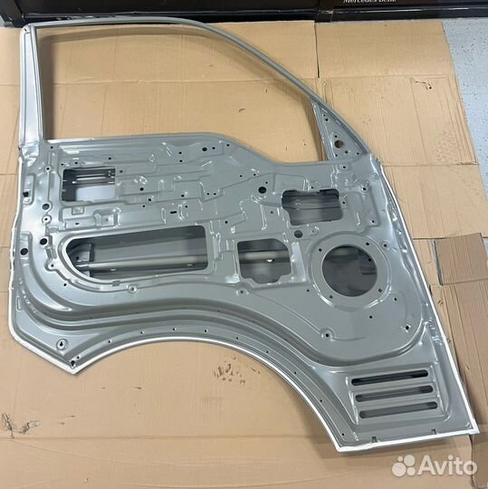 Дверь левая KIA Bongo 3
