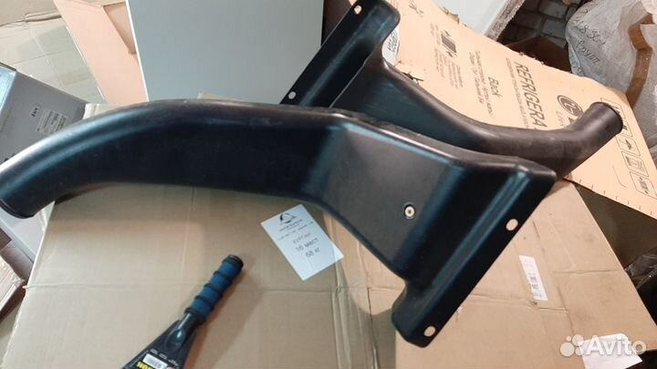 Воздуховод пер.бампера для охл тормозов RAM