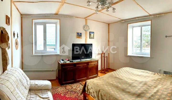 Дом 100 м² на участке 10 сот.