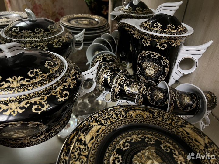 Набор столовой посуды versace 45 предметов