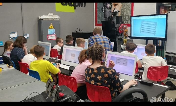 Для детей 5-12 лет Робототехника