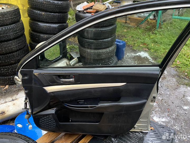 Дверь subaru outback
