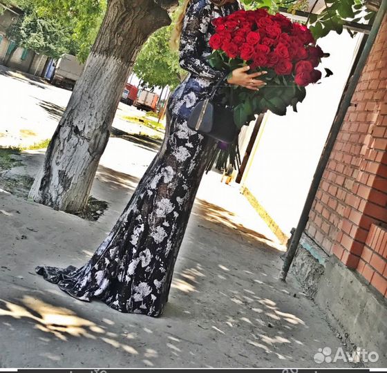 Вечернее платье