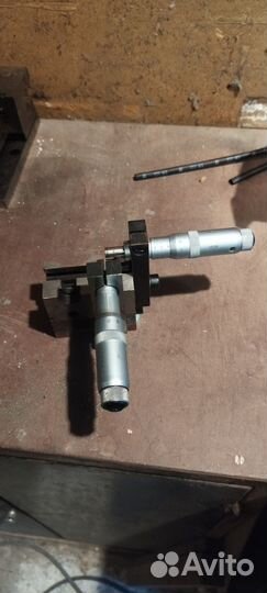 Приспособление для контроля круглых гребенок