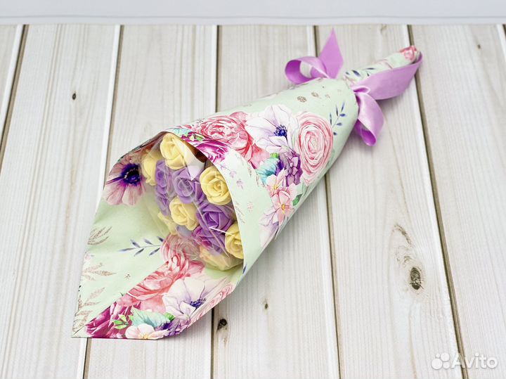 Розы из шоколада (белый шоколад)