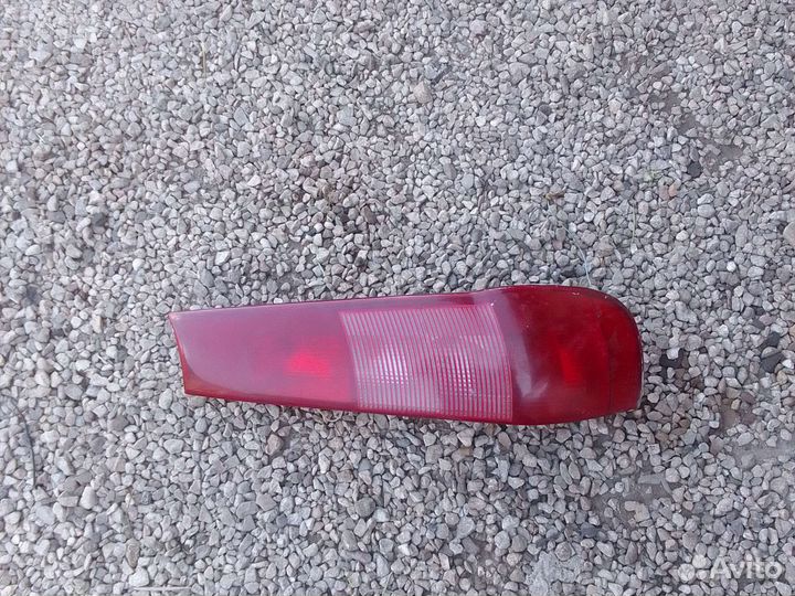 Фонарь задний правый Fiat Punto 1