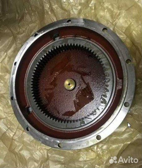 Крышка редуктора JCB JS200