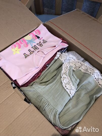 Детская одежда и обувь для девочки