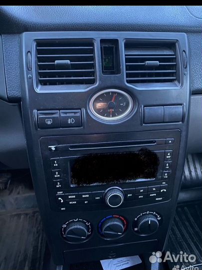 Штатная магнитафон на приору