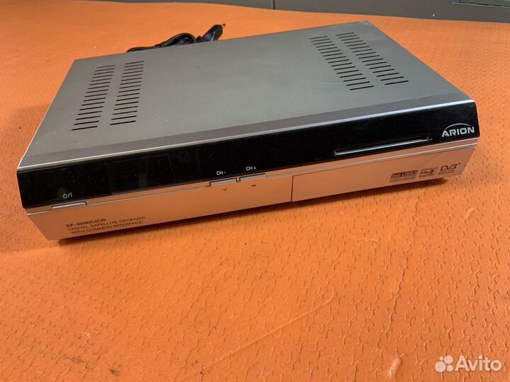 Спутниковый ресивер Arion AF-2000 cicr