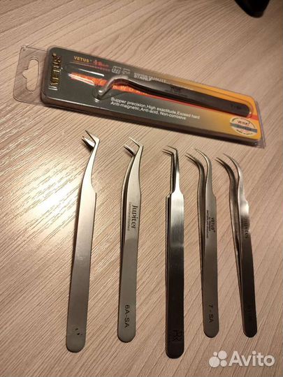 Пинцет для ресниц