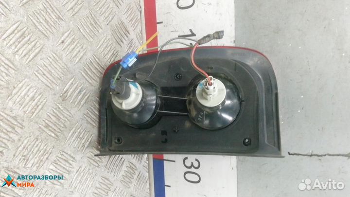 Фонарь задний левый Land Rover Freelander 2004