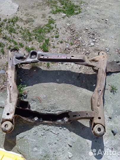 Подрамник Ford Taurus 1 Форд Таурус 3.0 140 лс