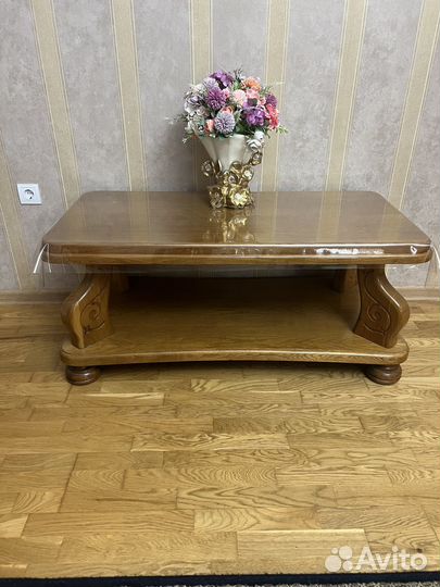 Журнальный стол