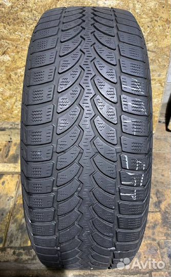 Bridgestone Blizzak LM-80 235/60 R18