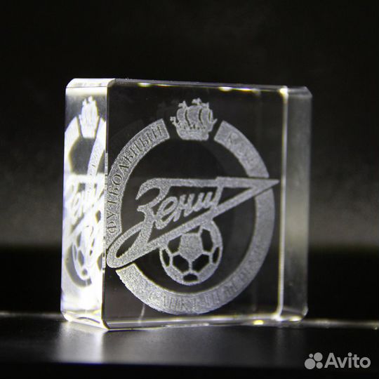 Кристалл с 3D эмблемой футбольного клуба