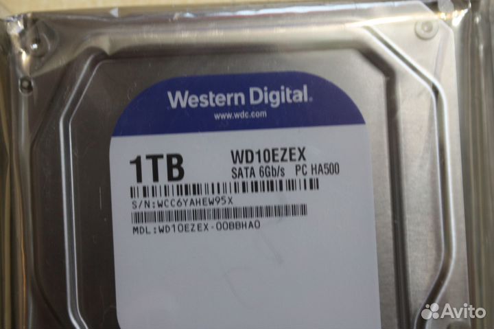 Жесткий диск новый WD 1Tb sata-III (WD10ezex)